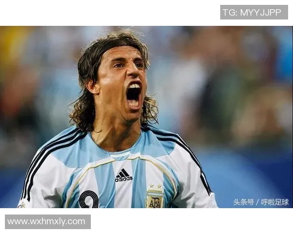 炸毛足球明星盘点他们的独特风格与场上表现