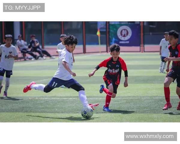 与足球明星同场竞技拍摄技巧分享如何记录精彩瞬间 与足球明星同场竞技拍摄技巧分享如何记录精彩瞬间